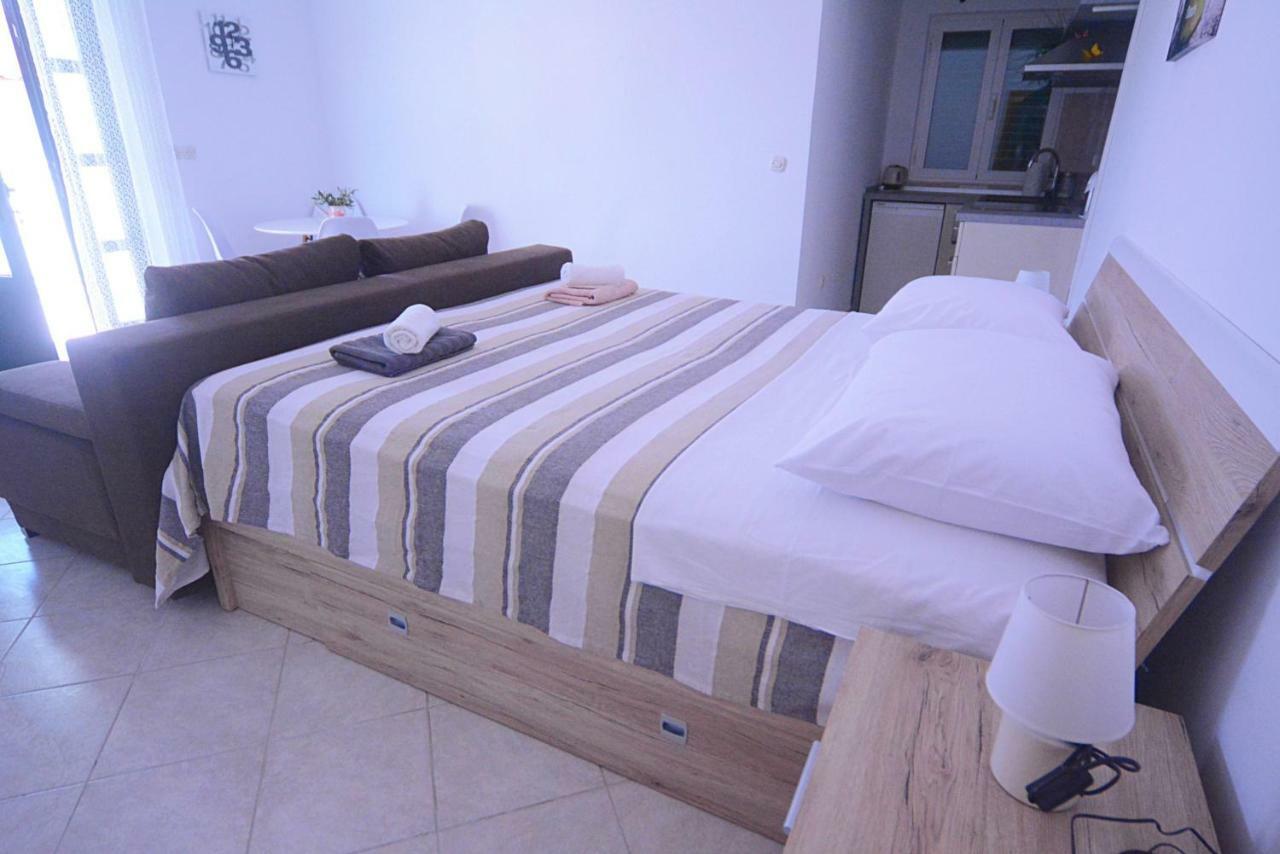 Arija Apartment Bilice Luaran gambar
