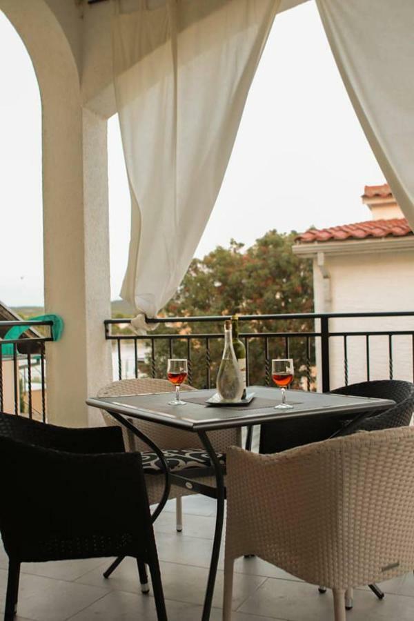 Arija Apartment Bilice Luaran gambar